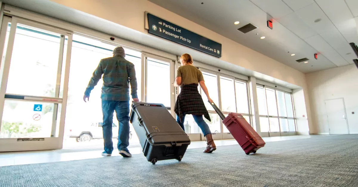 SECURING YOUR GEAR : ESSENTIAL TIPS FOR GLOBETROTTERS AND TRAVELERS